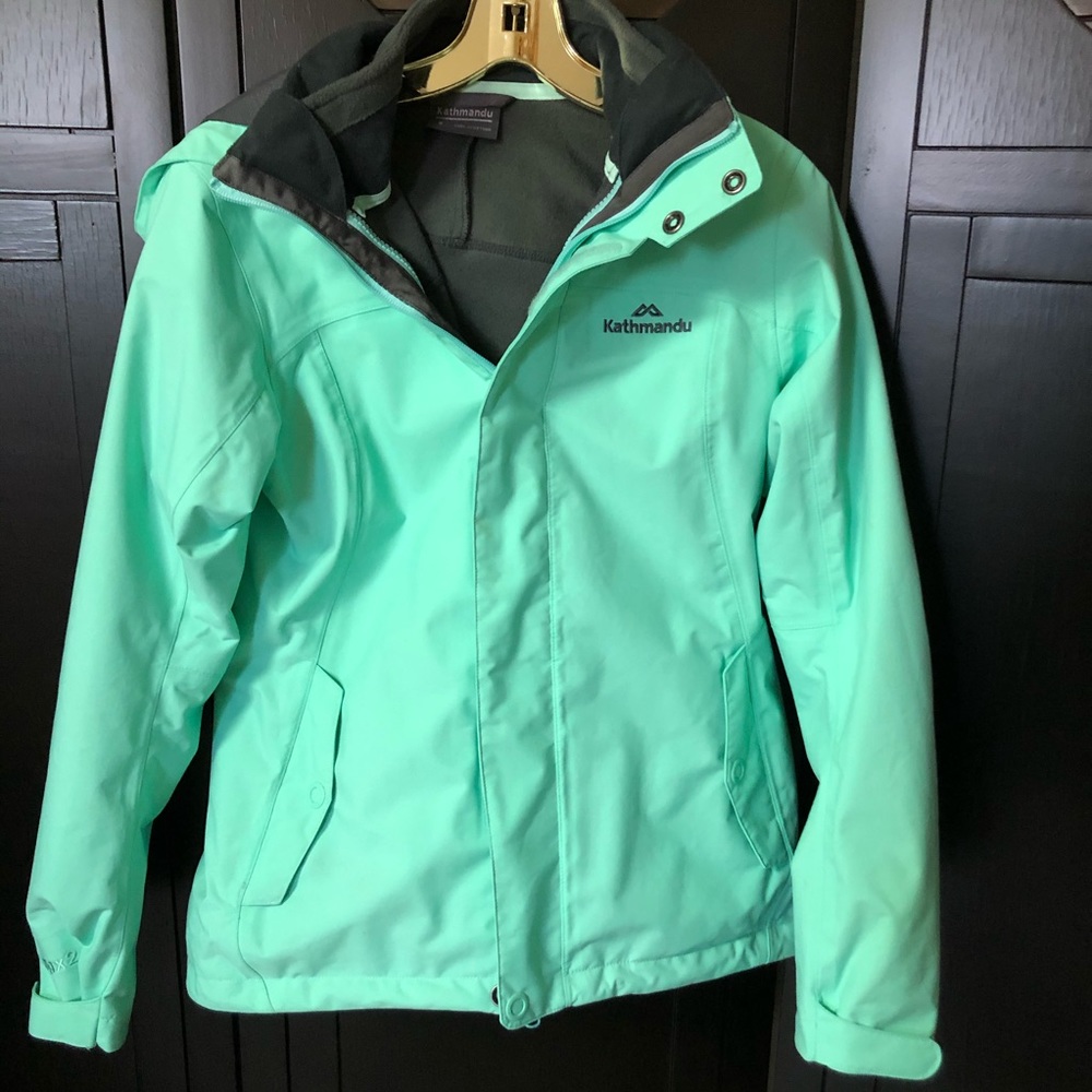 Kathmandu Waterproof Jacket NGX2 Sz 8